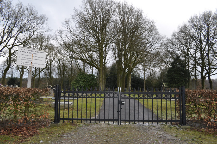 Ingang begraafplaats